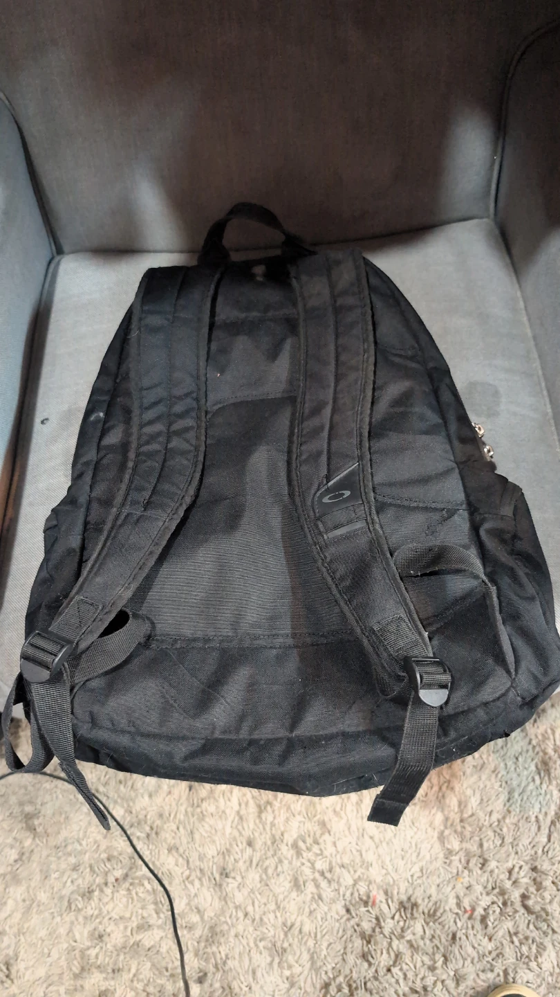 Oakley Backpack - photo 2