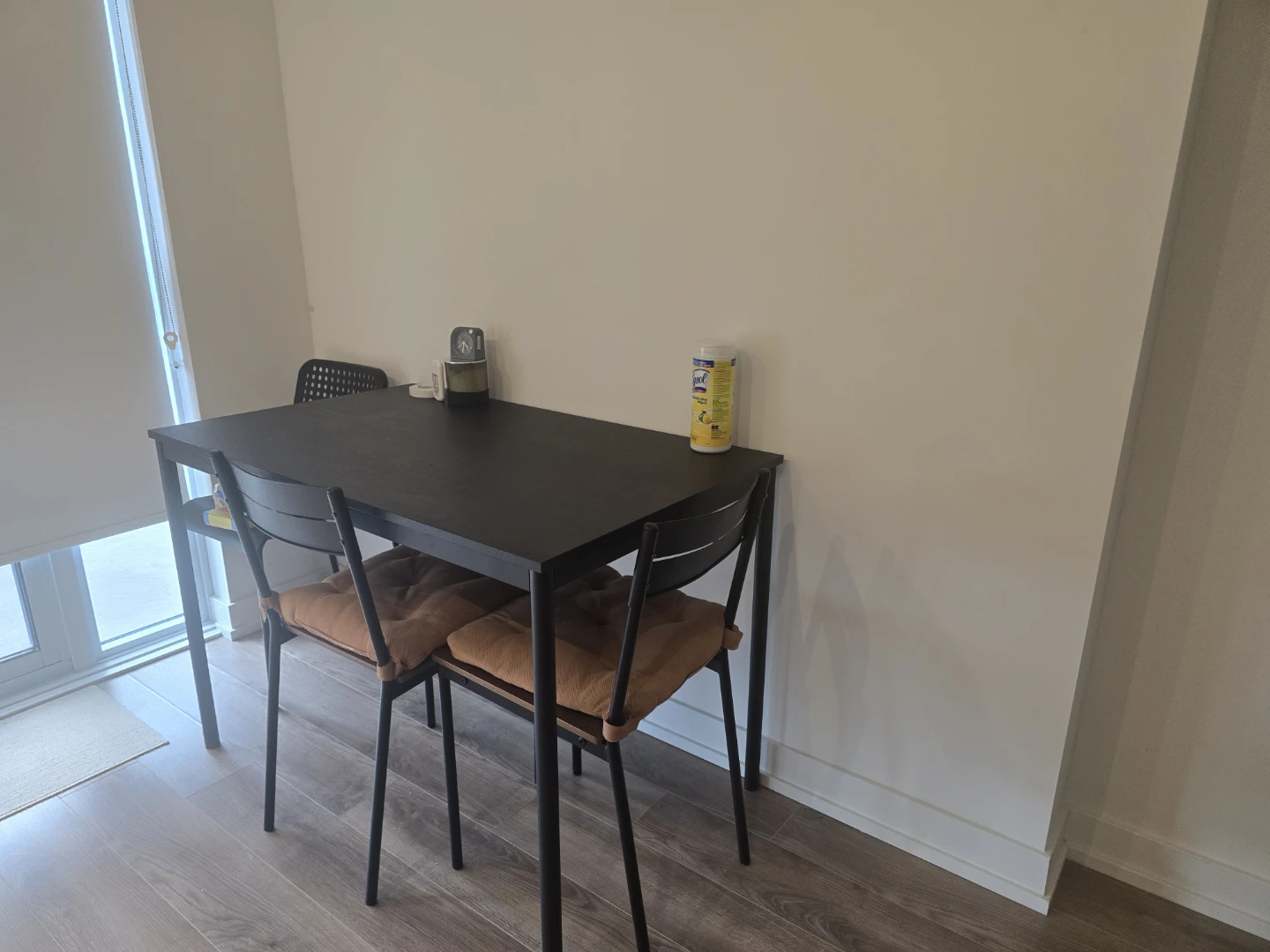 Dinning table