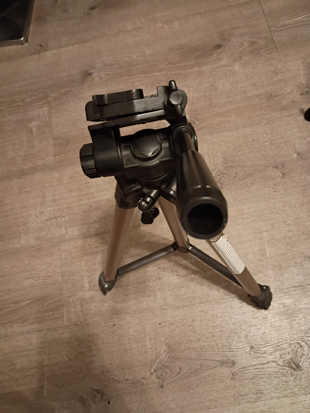 Tripod - photo 3