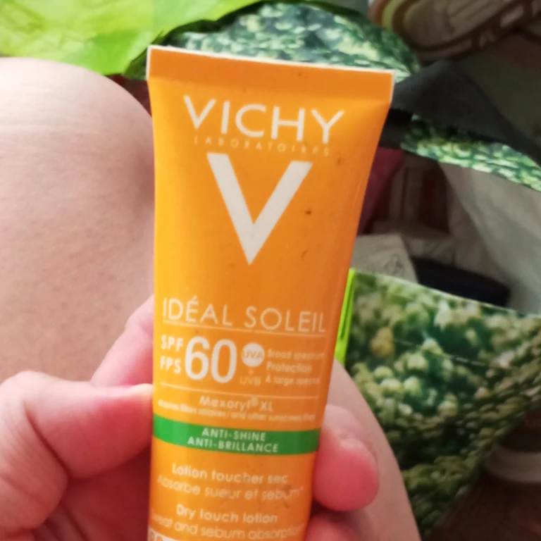 Vichy Idéal Soleil SPF 60 Dry Touch Lotion - photo 2