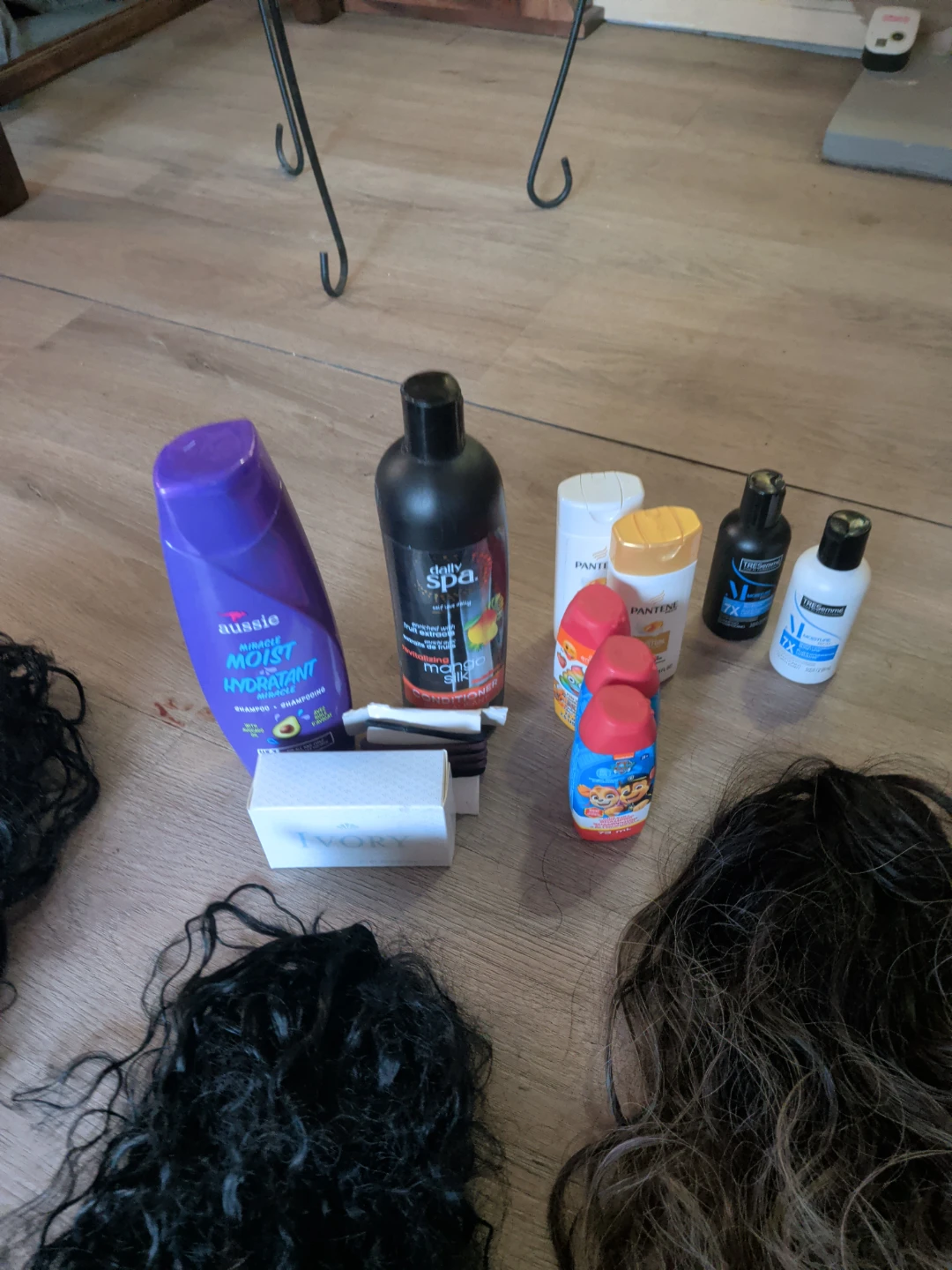 Aussie, Daily Spa, Pantene, TRESemmé Hair Products & Wigs - photo 2