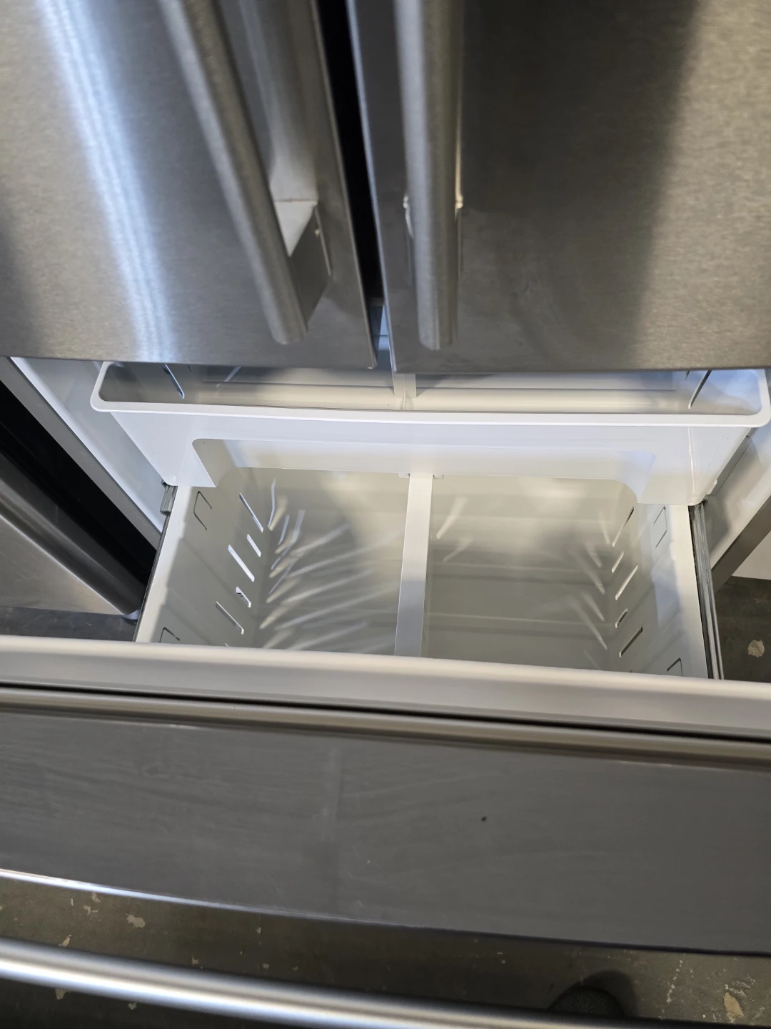 Bosch French Door Refrigerator - photo 3
