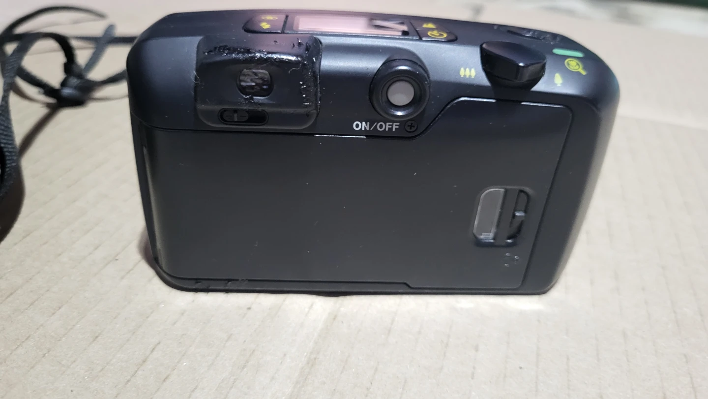 Pentax Espio 110 AF Zoom Camera with Case - photo 3