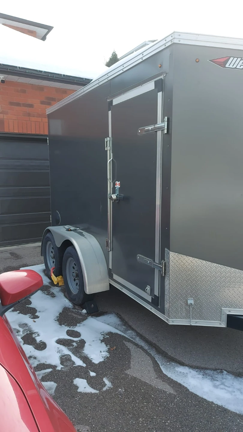 Weberlane 6x10 enclosed trailer ( double axle) - photo 2