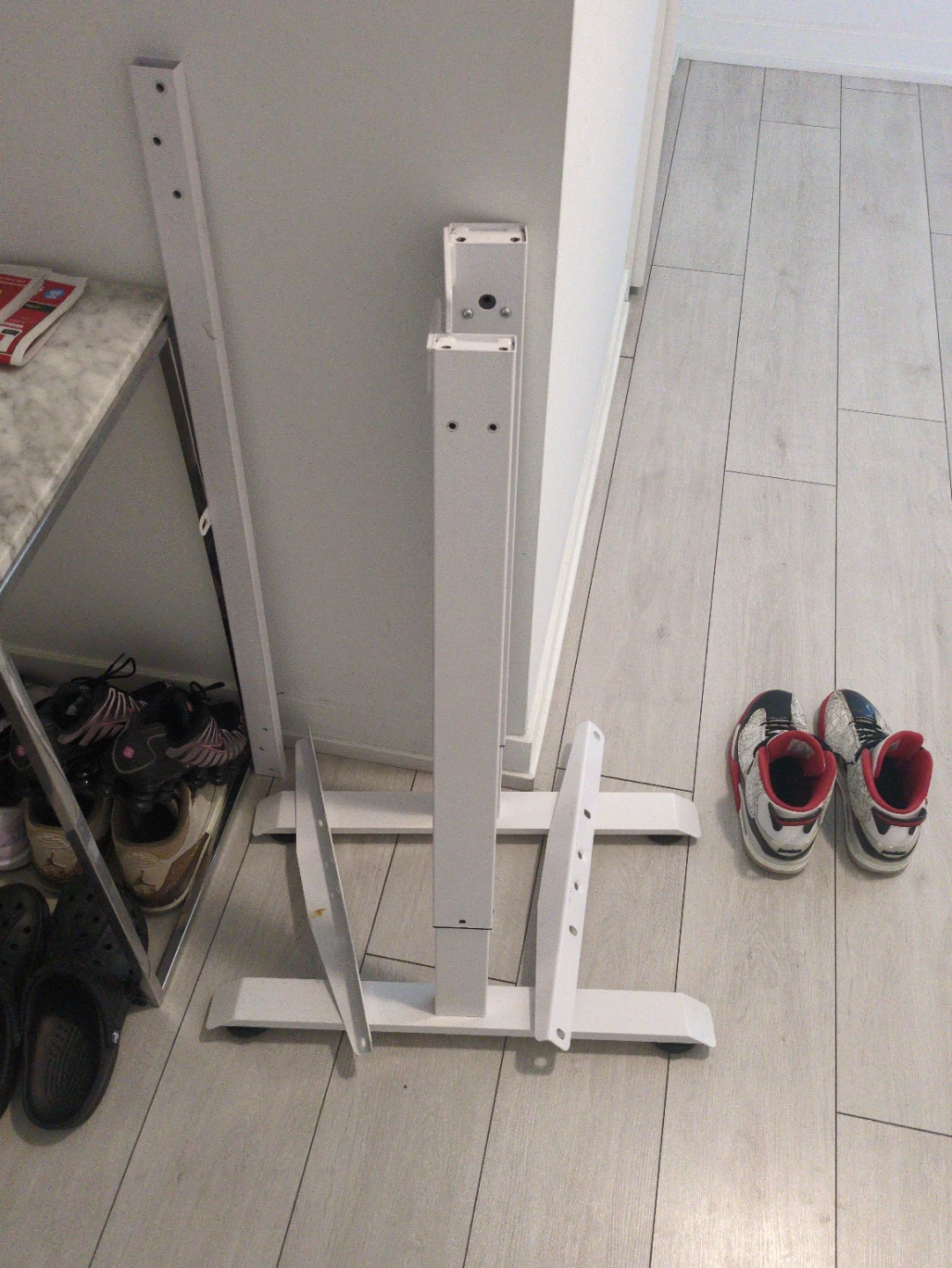 White Metal table Stand Base
