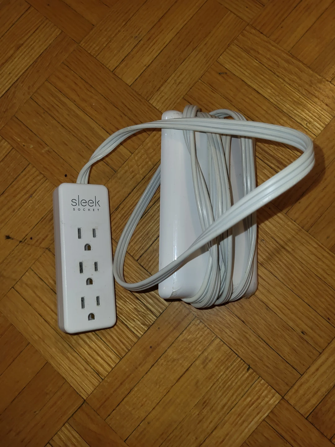 ⚽️ Sleek Socket White Power Strip with 3 Outlets