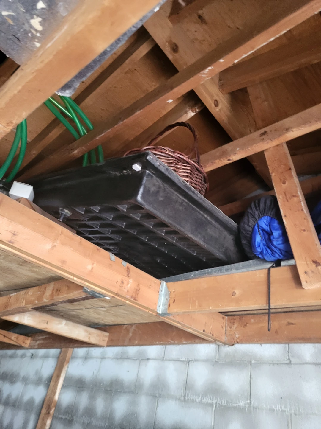 2 Hydroponic Flood tables