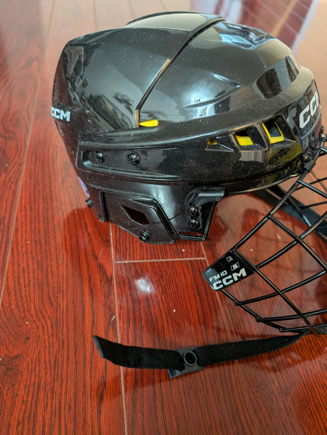CCM Hockey Helmet with Cage - photo 3