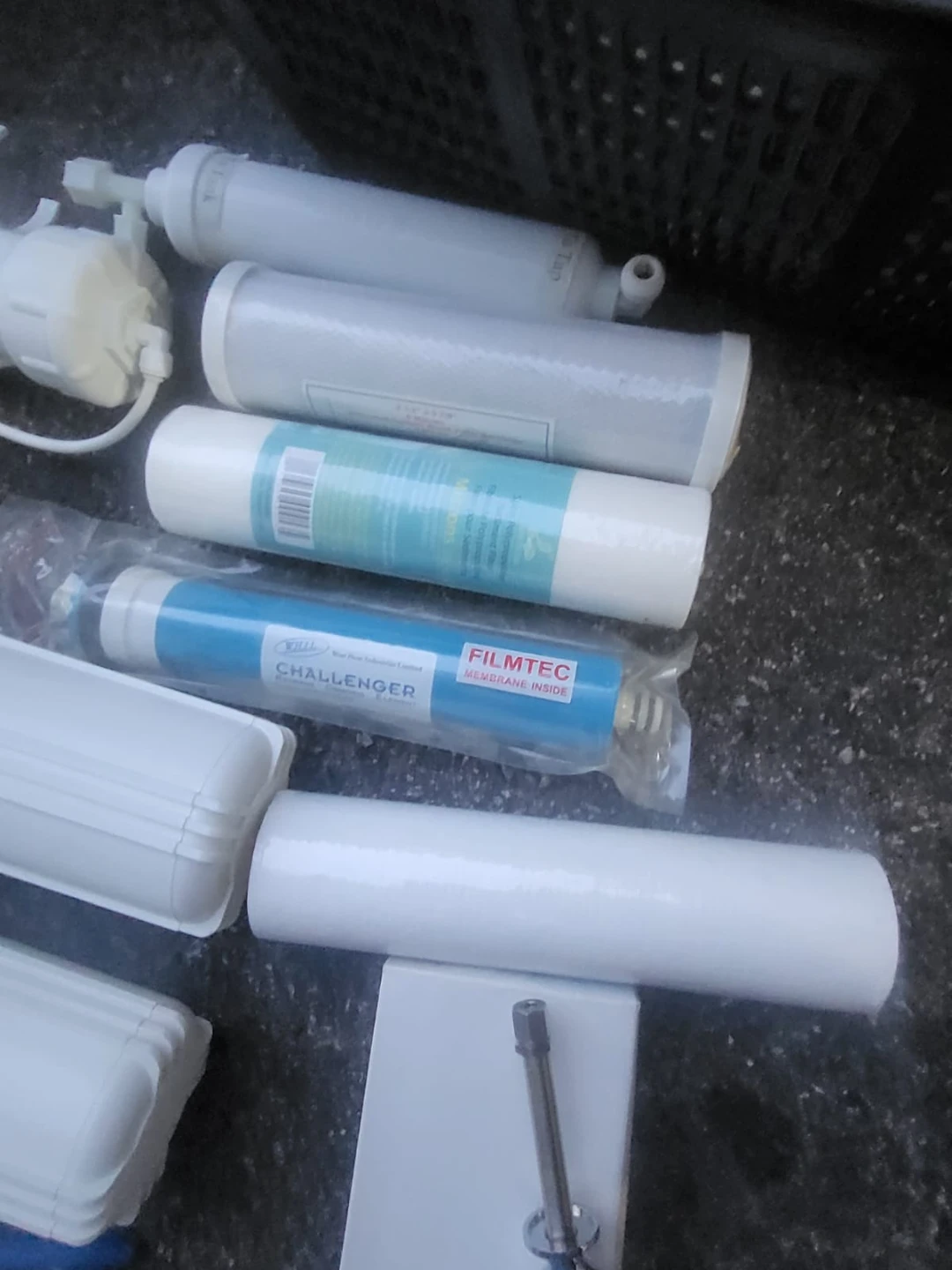 Reverse Osmosis Water Filter System with Storage Tank - photo 5