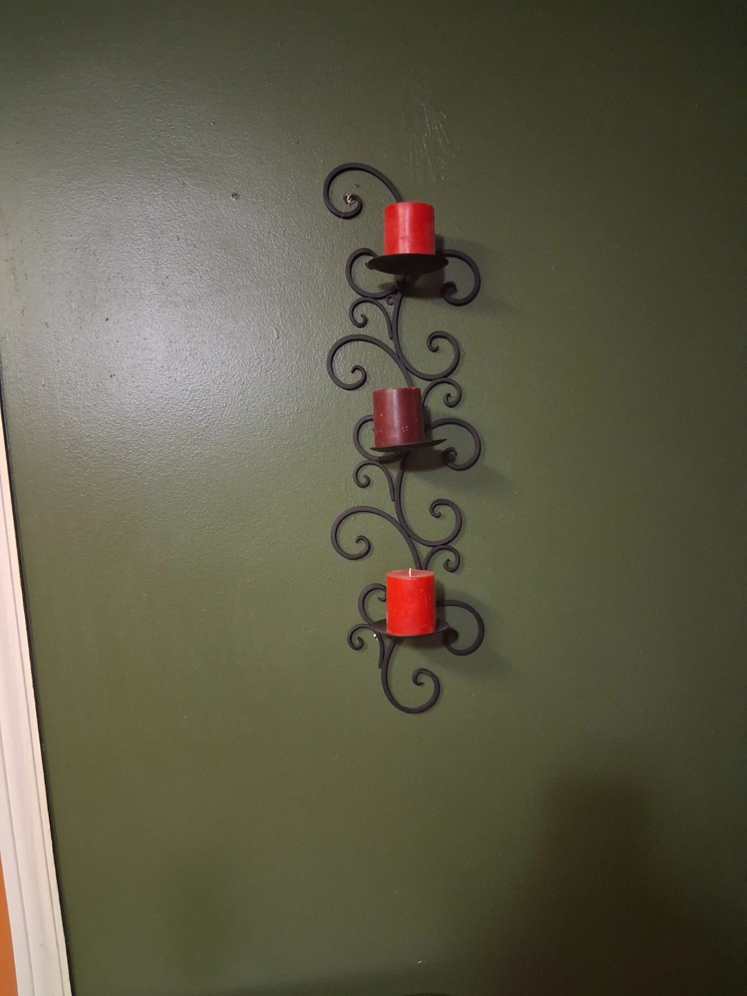 Black Metal 3-Candle Wall Sconce