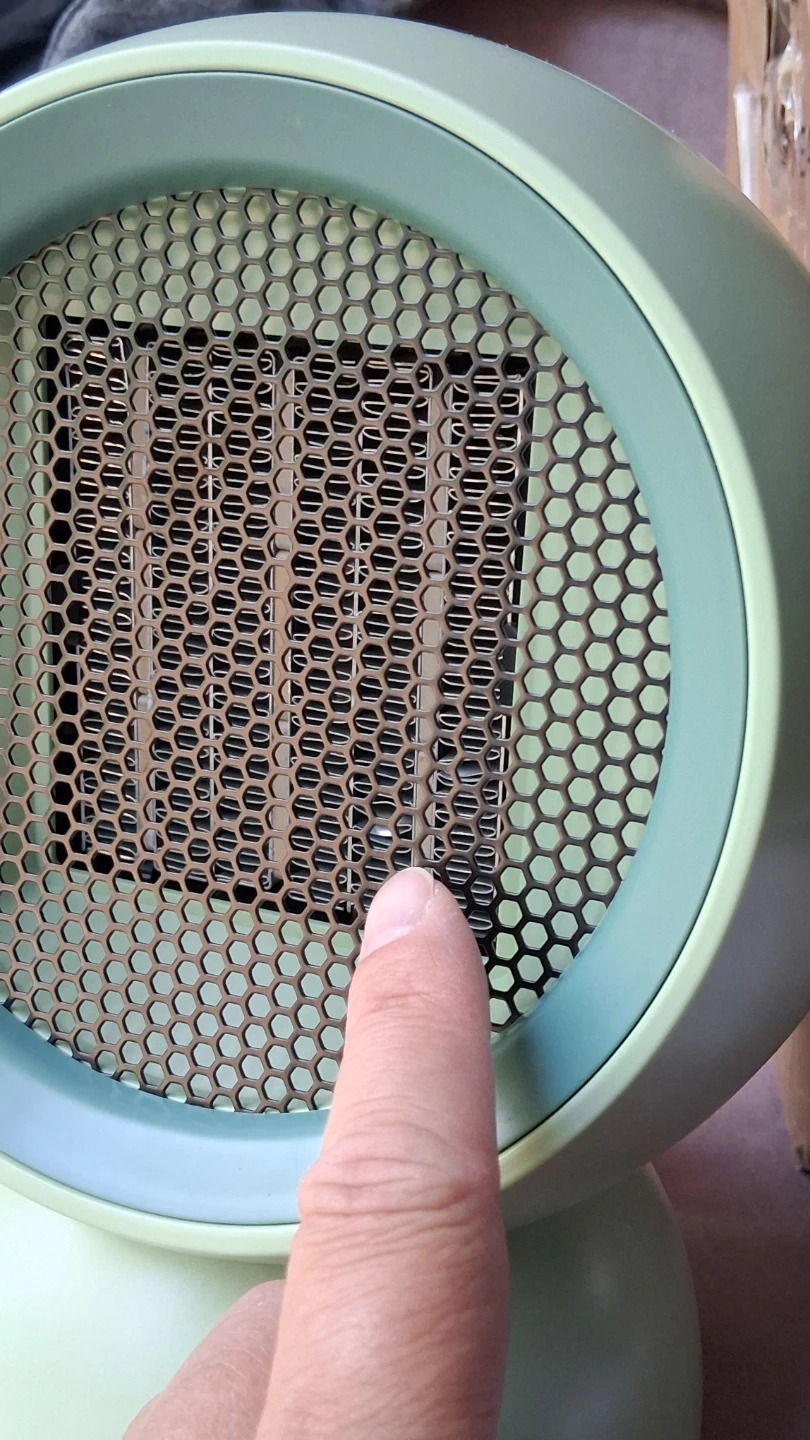 NEW Electric Space Heater Desktop Heater for Indoor Use - photo 5