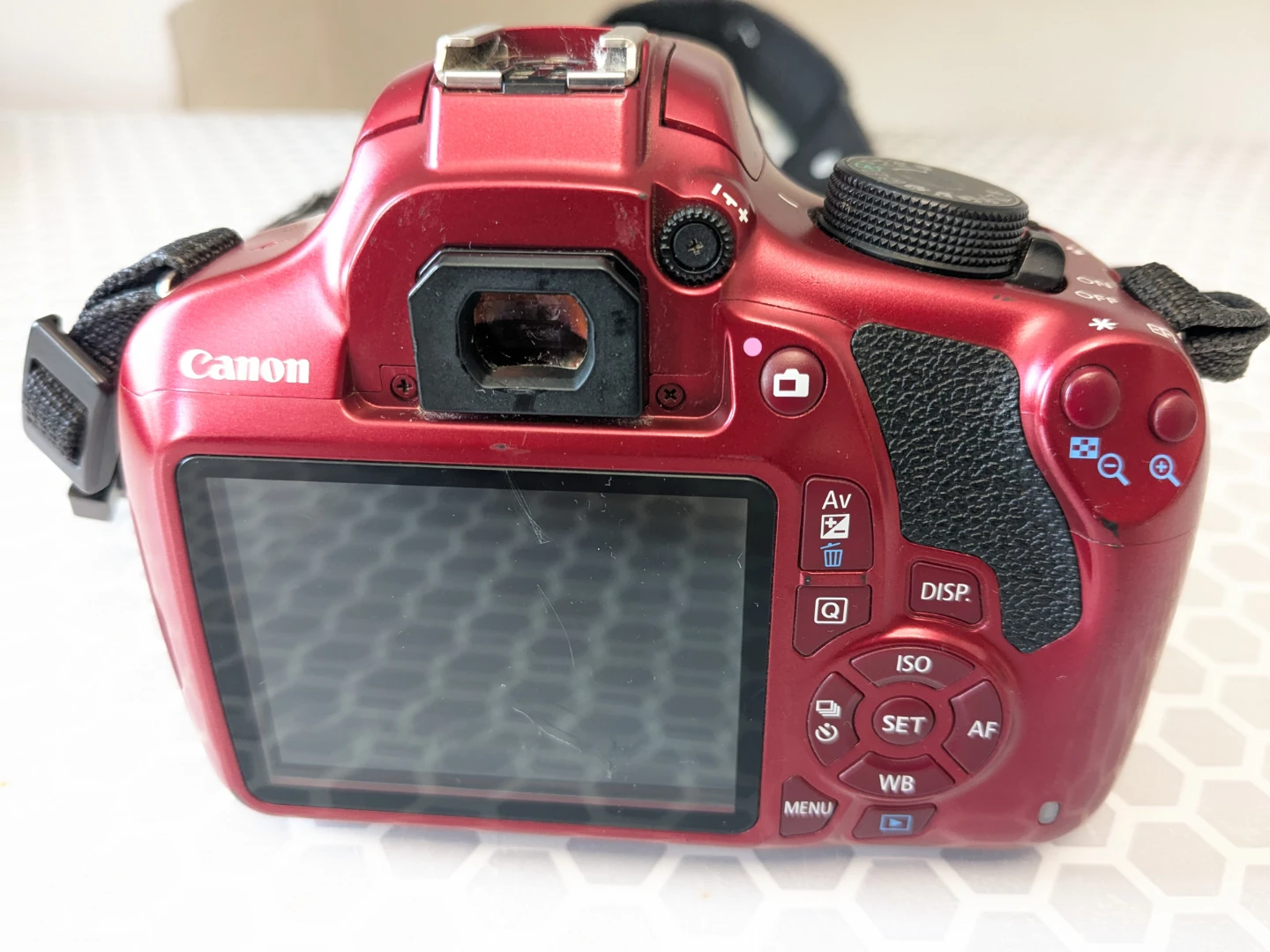 Canon EOS Rebel T5 - LIMITED EDITION Red Digital Camera Kit - photo 3