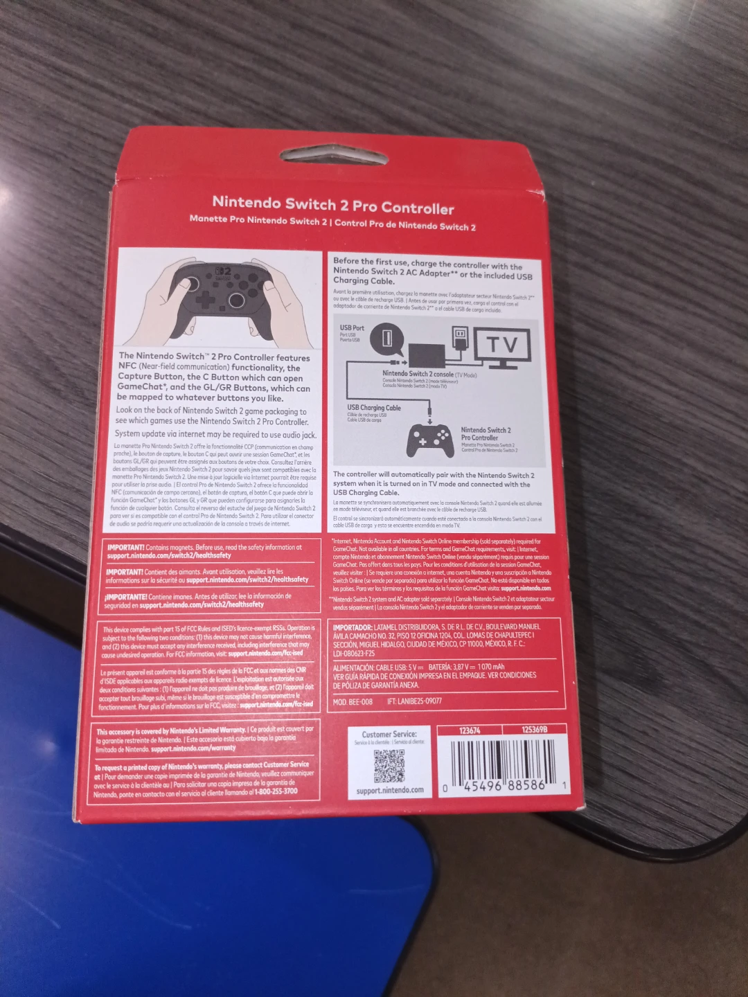 Nintendo Switch 2 Pro Controller - photo 3
