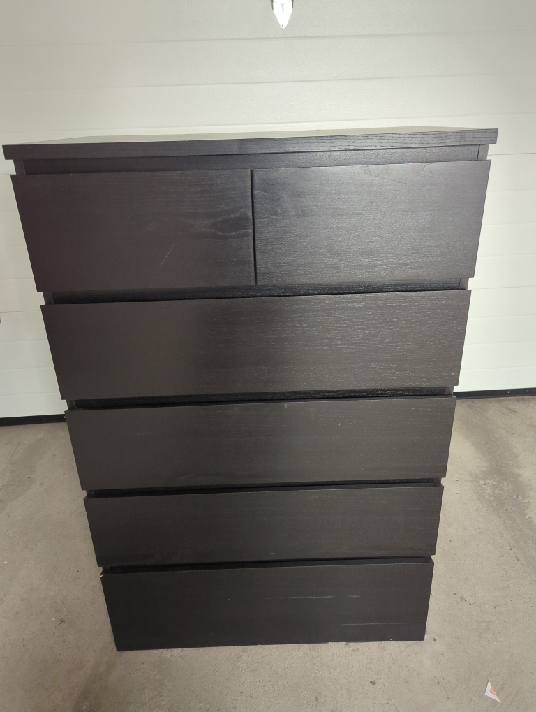 Dark Brown 6-Drawer Dresser