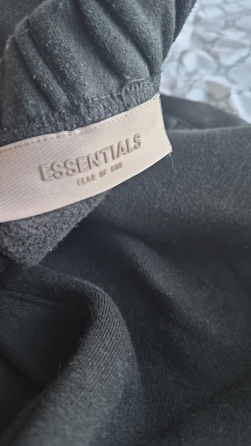 ESSENTIALS Fear of God Black Hoodie and Sweatpants Set - photo 5