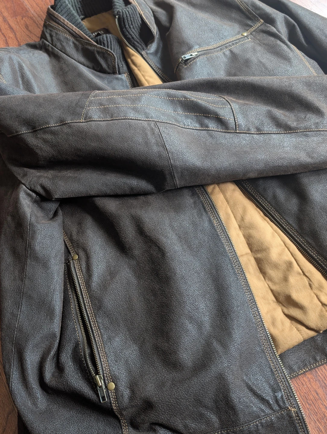 Danier Leather Jacket - 2XL/2TG Tall - photo 2