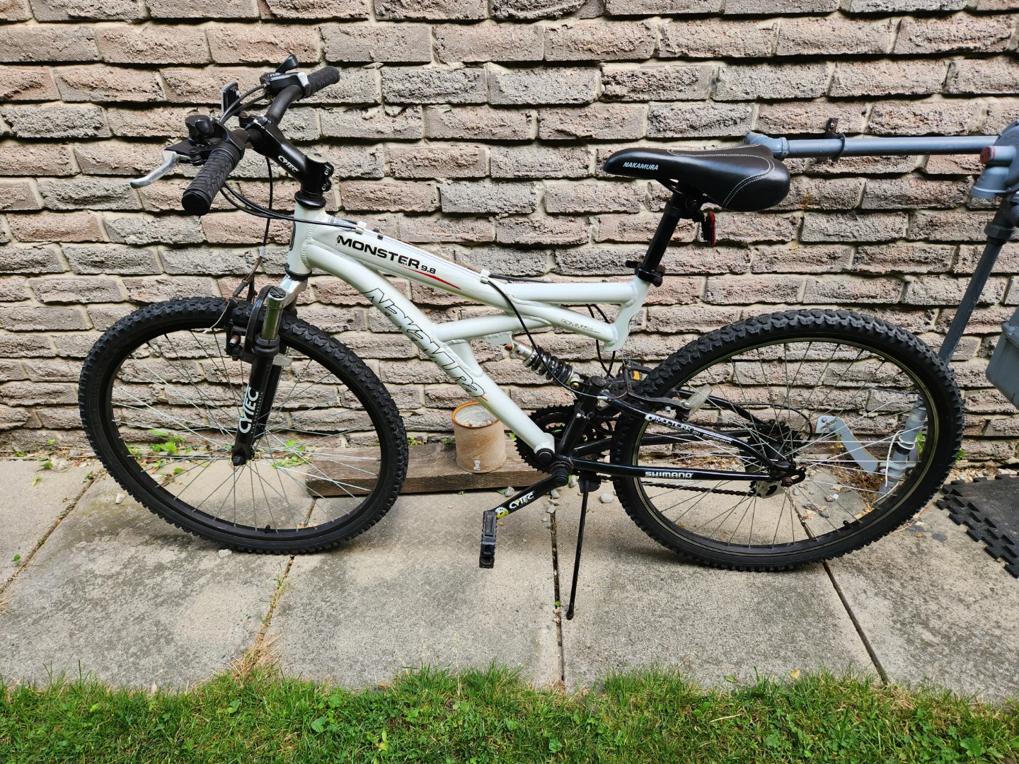 Monster Nakamura 9.8 mountain bike