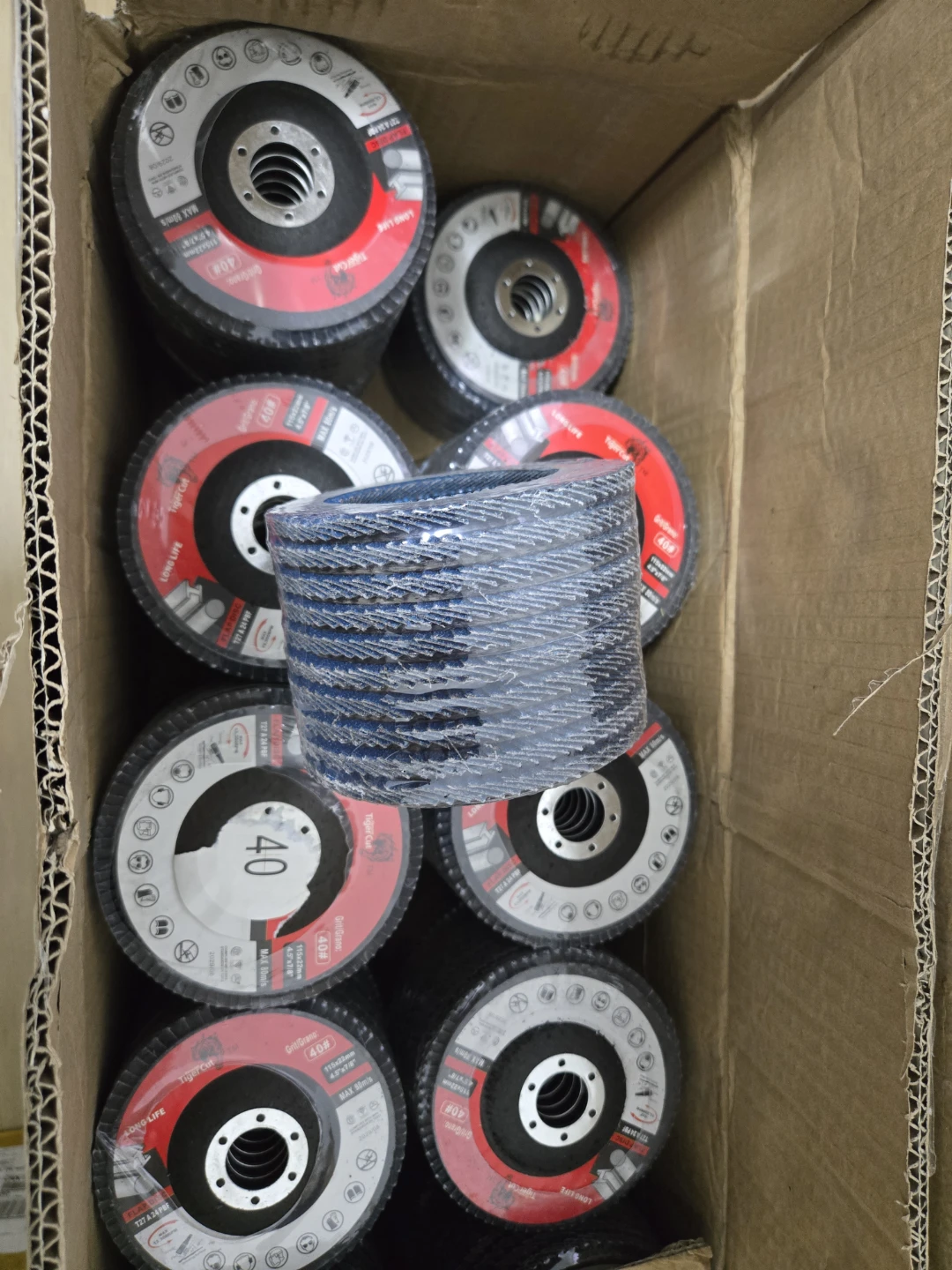 Tiger Cut Flap Discs 40 Grit 4.5" x 7/8" - photo 2