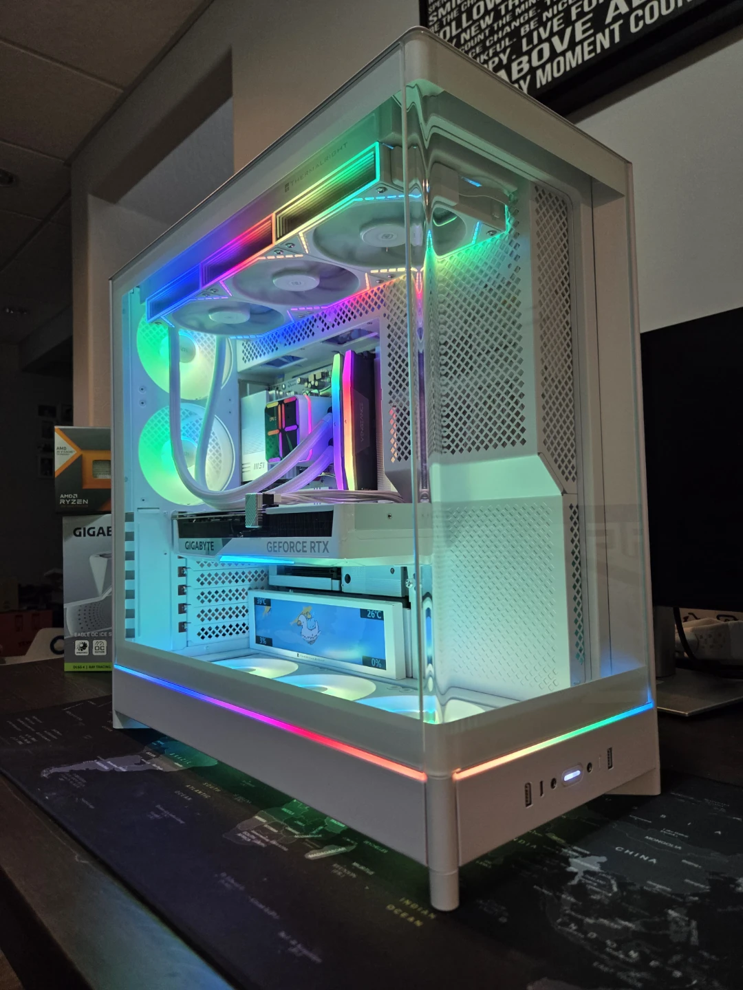 Brand New White 5070 Ti Gaming PC - photo 4