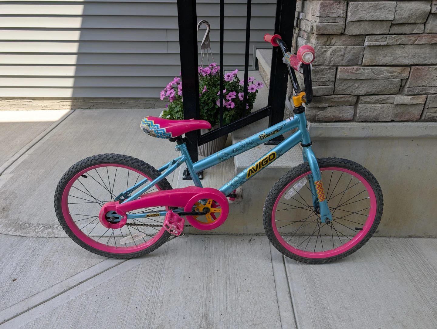 Avigo Blossom Kids Bike - photo 3
