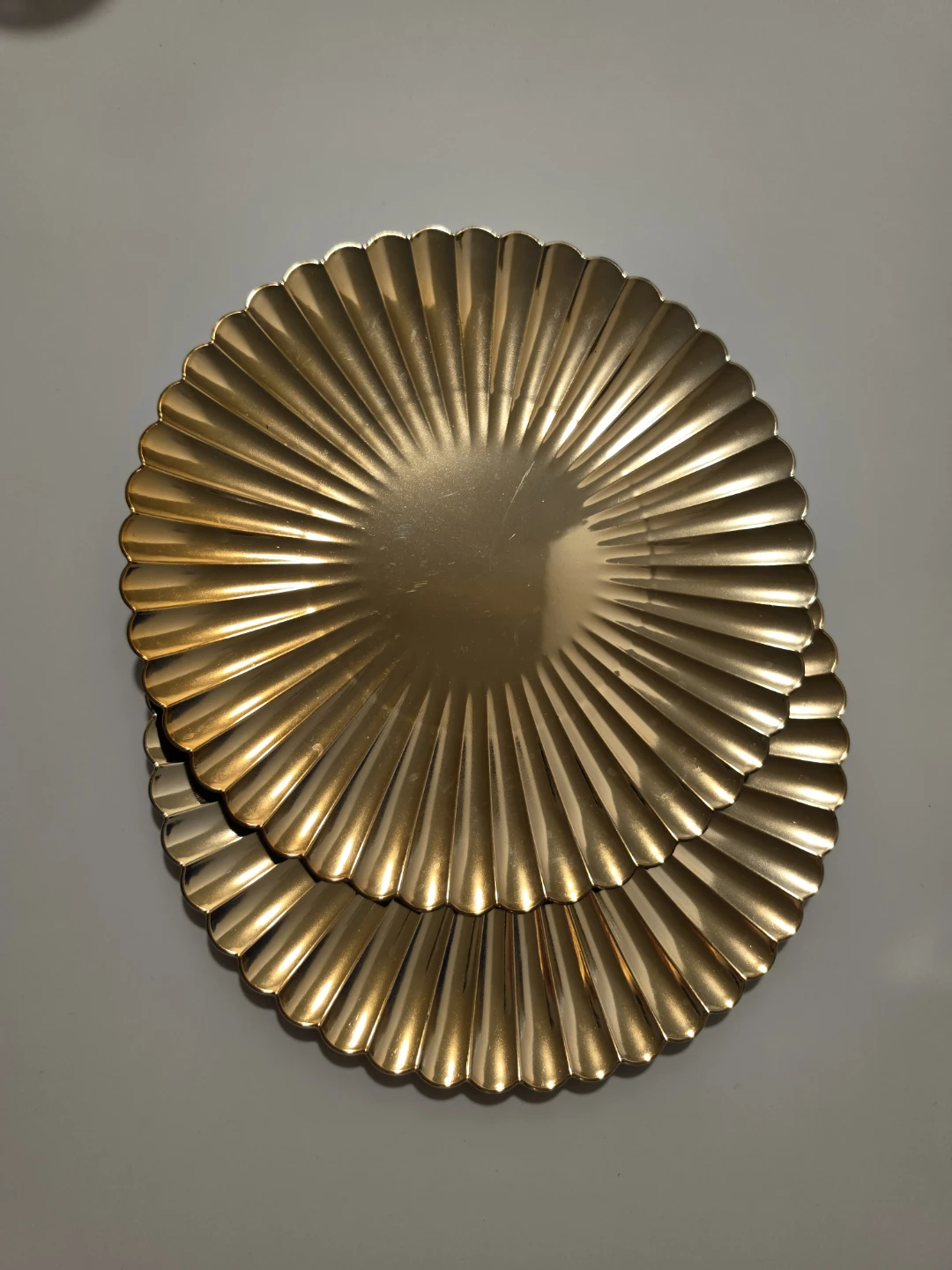 Decorative plates