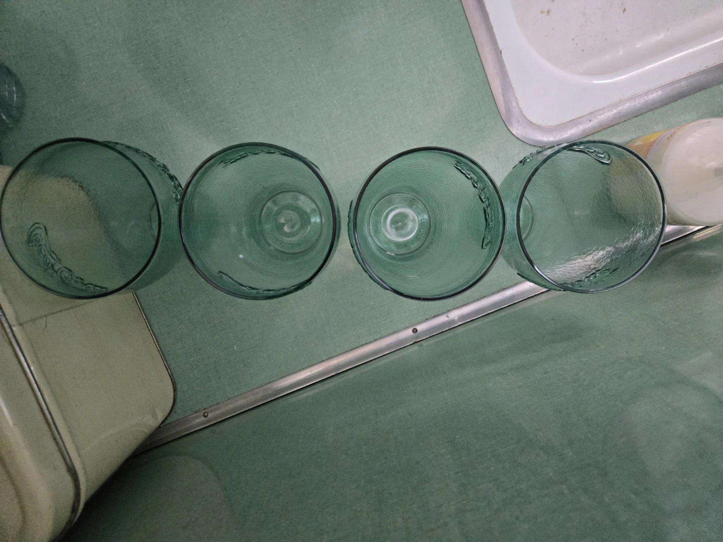 Four (4) Vintage Large Green Plastic Coca-Cola Glasses - photo 4