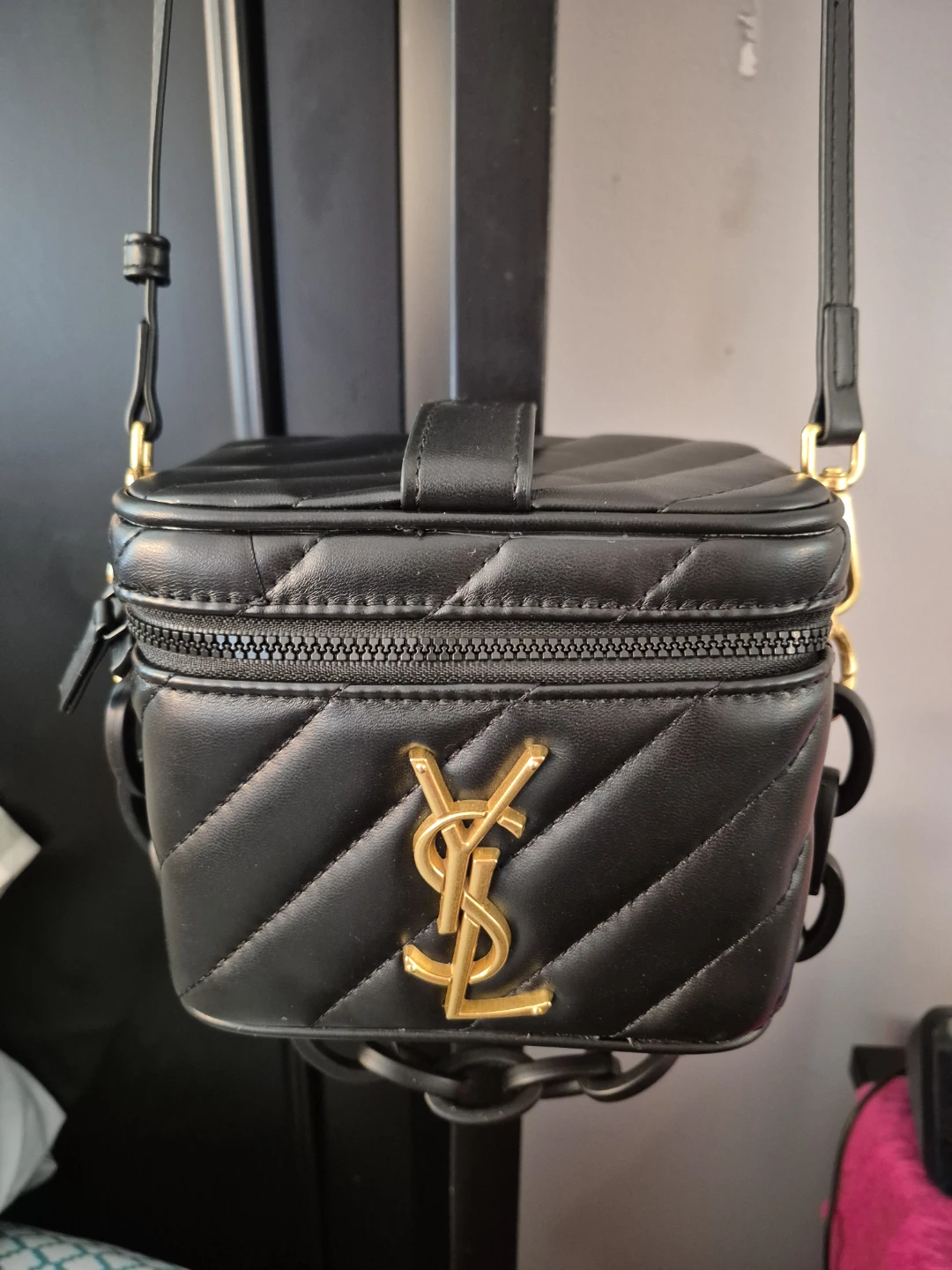 Authentic Saint Laurent Black Quilted Leather Vanity Case⚽ - photo 2