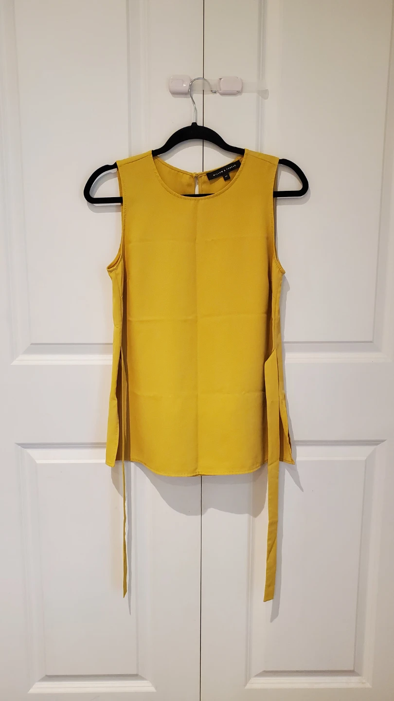 Willow & Thread Sleeveless Yellow Top