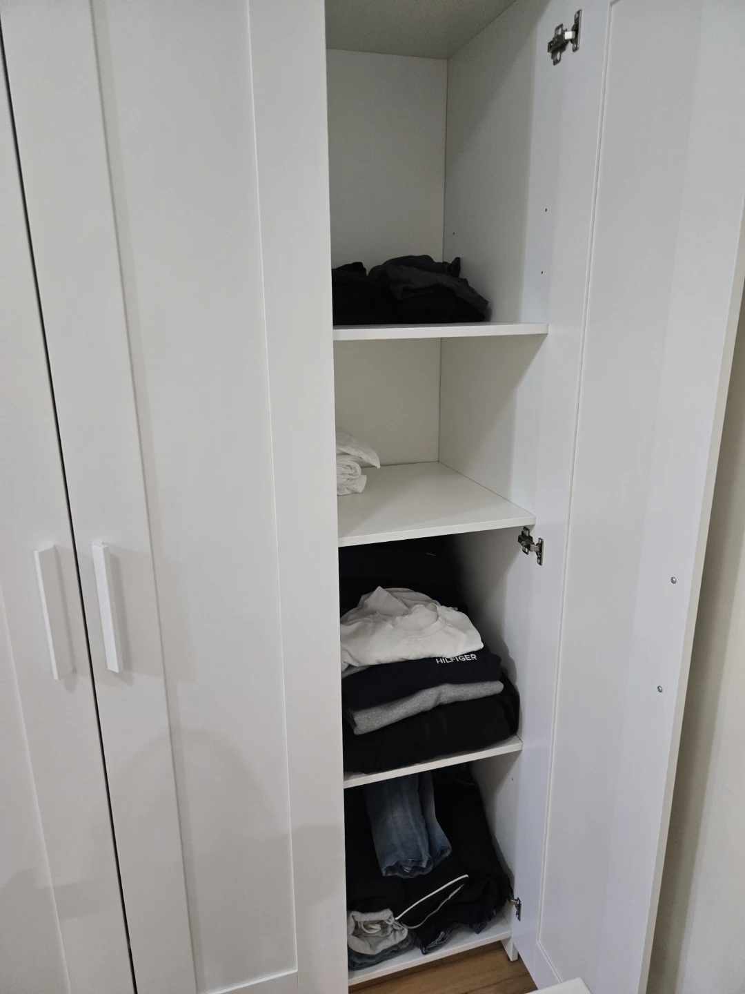 Closet - photo 4