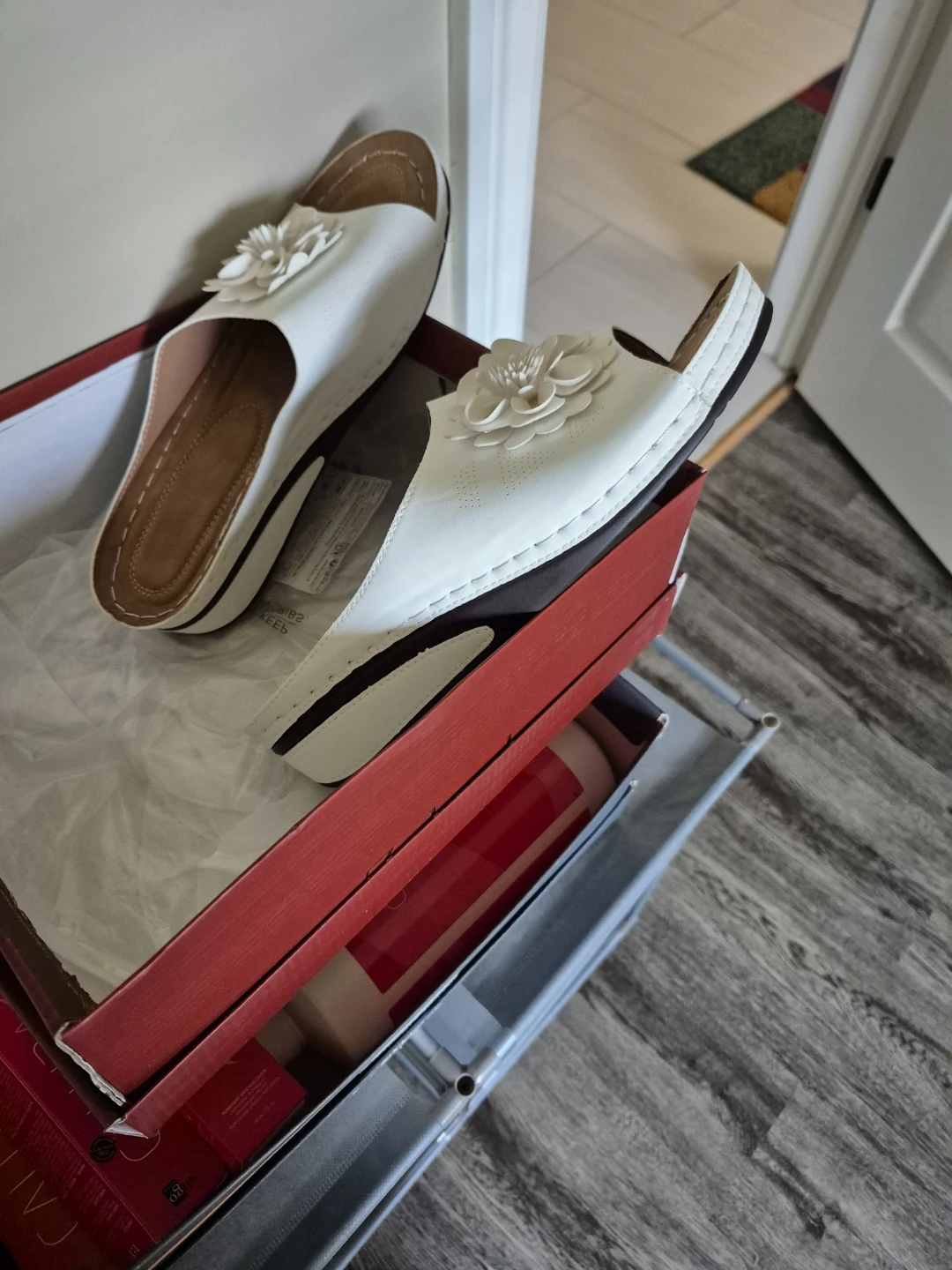 Women's White Slip-On Sandals with Flower Accent - photo 3
