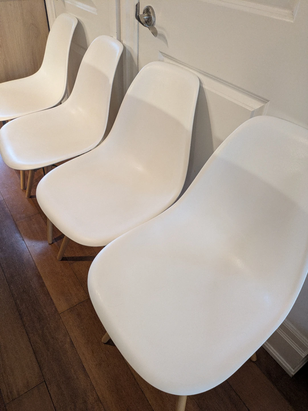 Set of 4 White Dining Chairs - photo 4