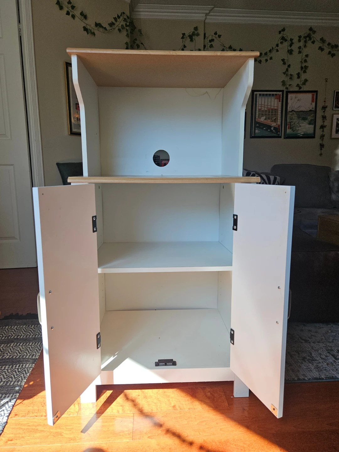 Cabinet with Hutch for Microwave - photo 3