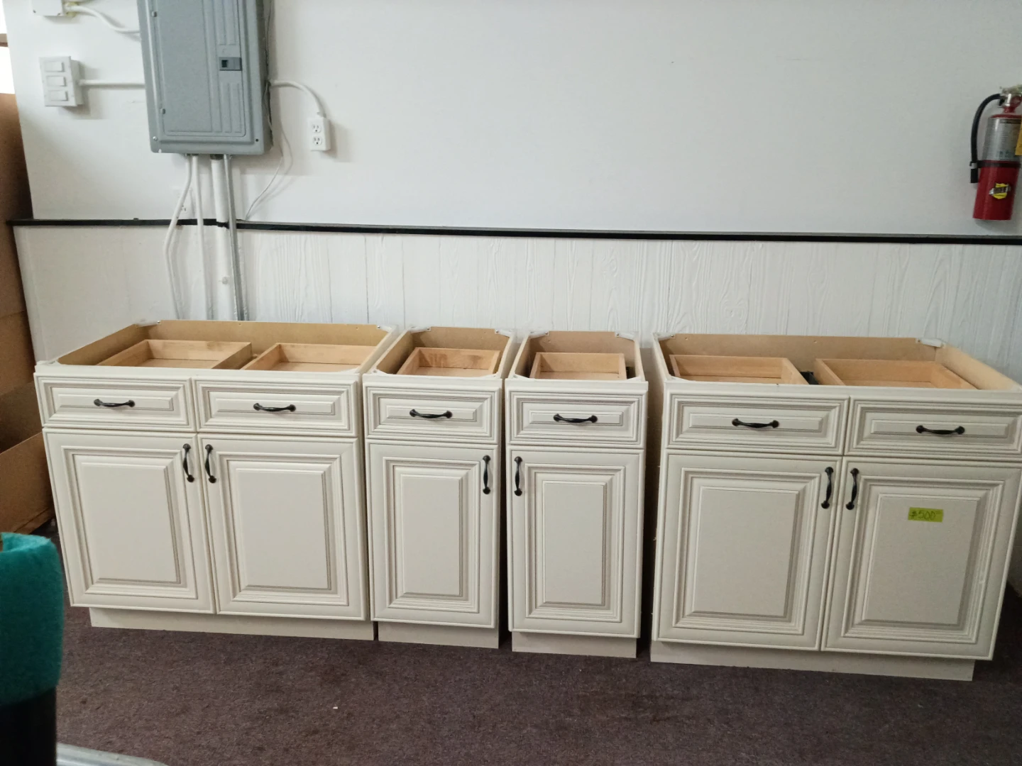 Cream Kitchen Cabinets (Set of 4)