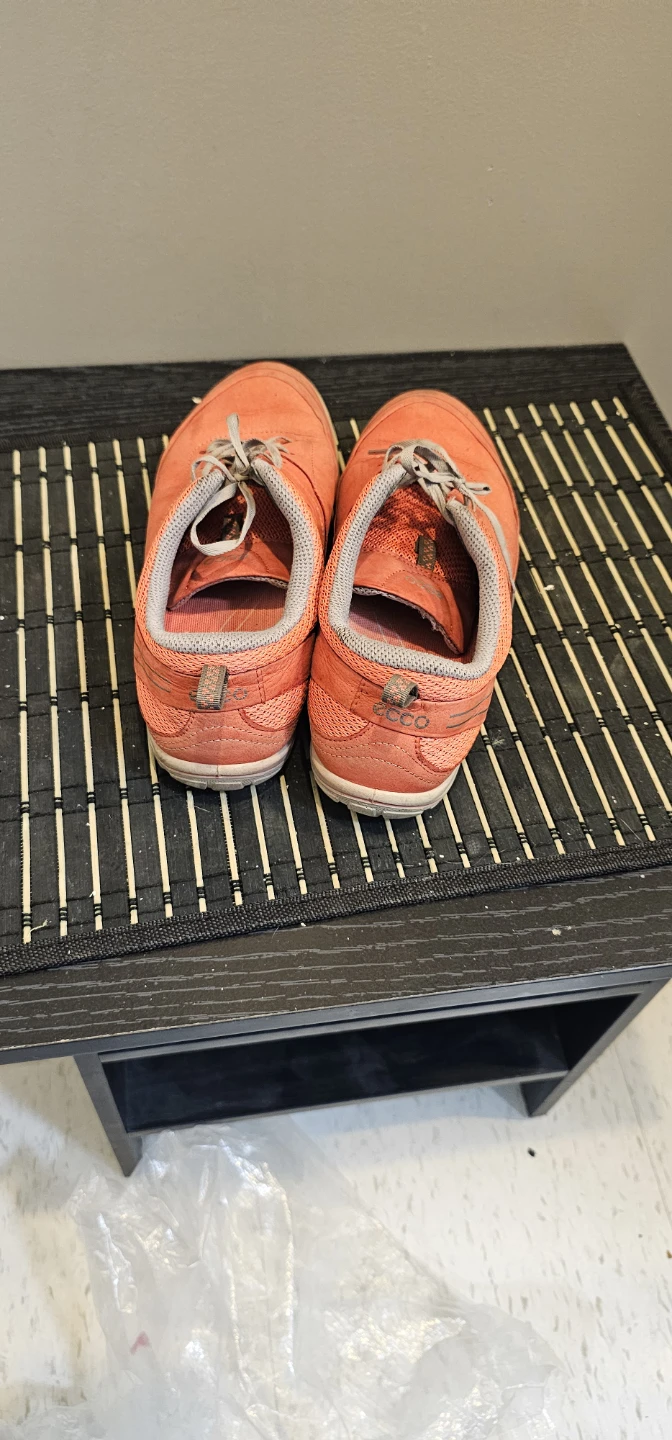 ECCO Orange Suede Sneakers - photo 2