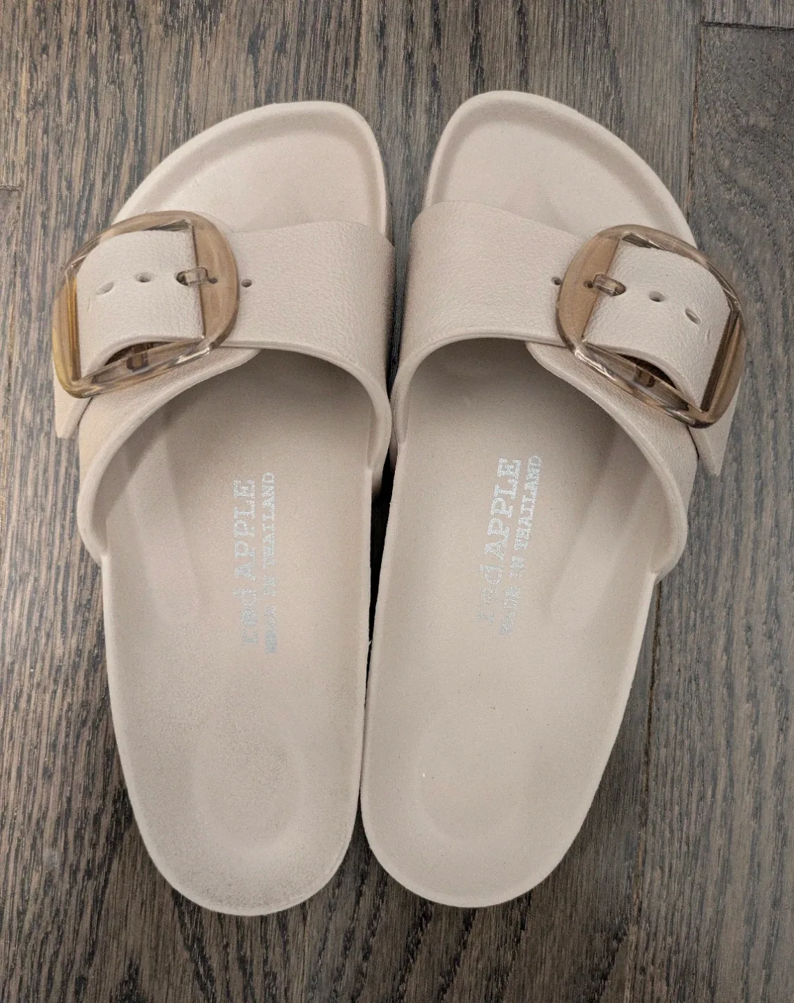 Brand New Women's Slip-On Sandals Size 37 (Never worn)