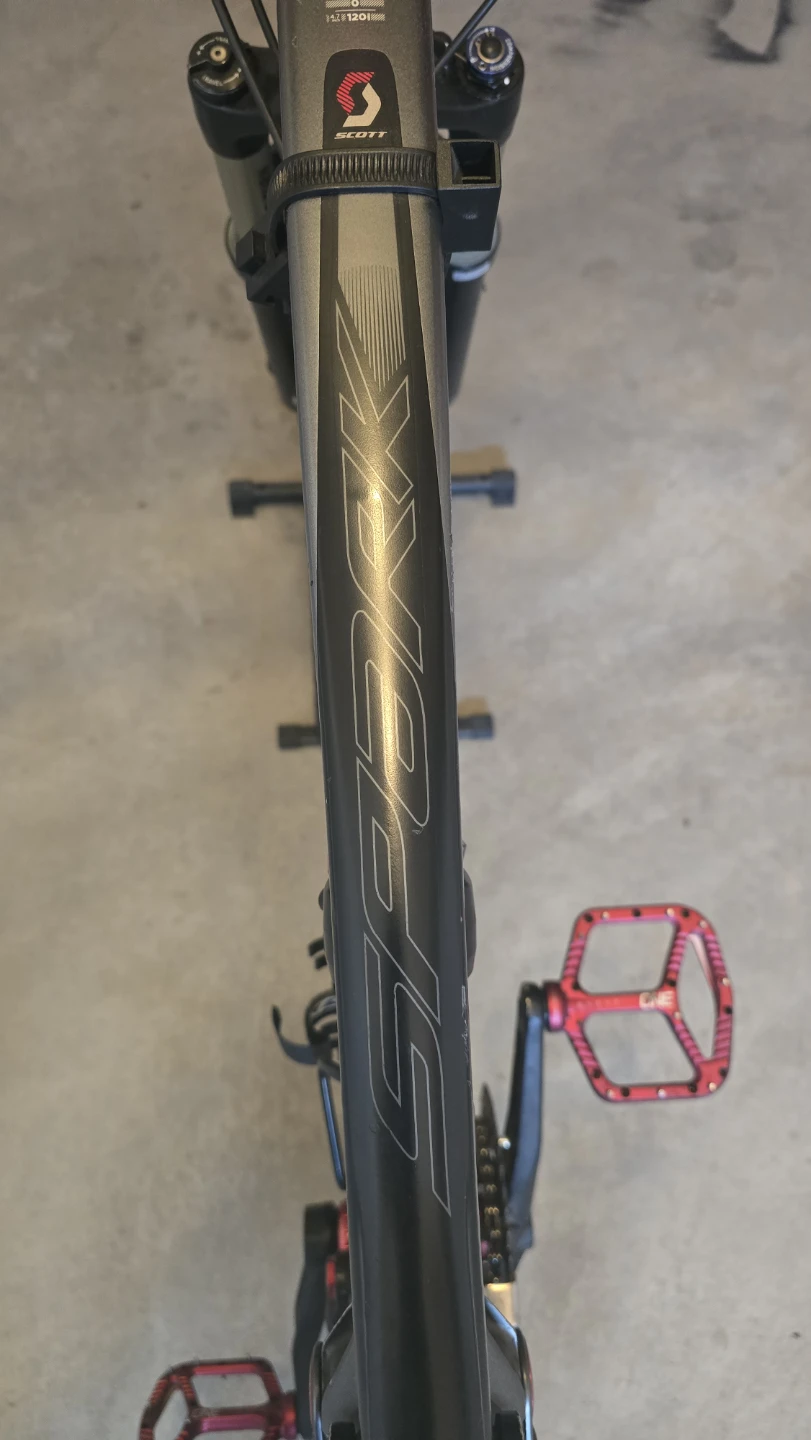 Scott Spark 60 mountain bike - photo 2