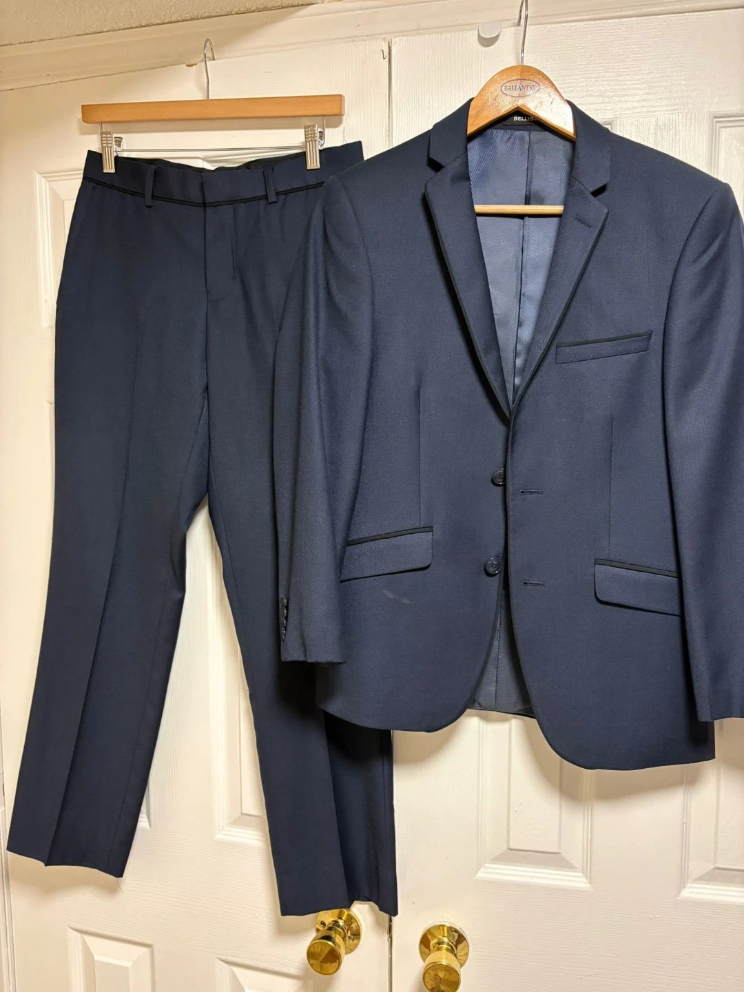Bellissimo Navy Suit & Nautica Dress Shirt - photo 2
