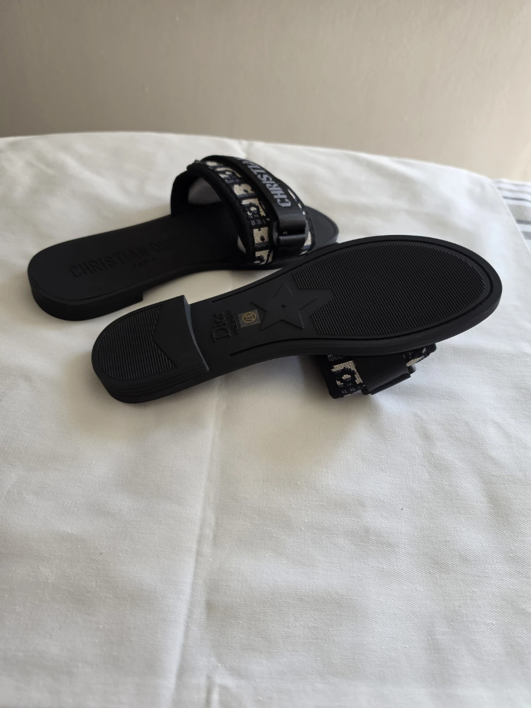 Christian Dior Black Slides - photo 2
