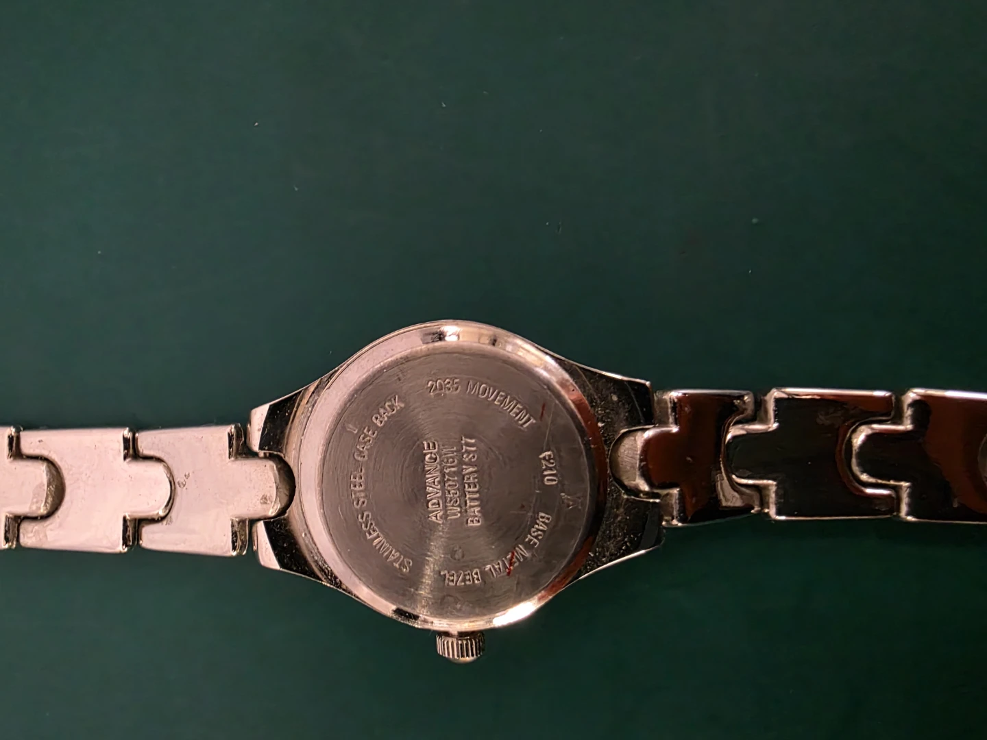 Vintage Advance Women's Quartz Watch Purple Hearts Dial Bracelet - photo 5