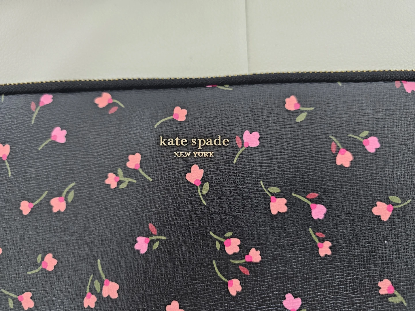 BNWT Authentic Kate Spade Laptop Sleeve - photo 3