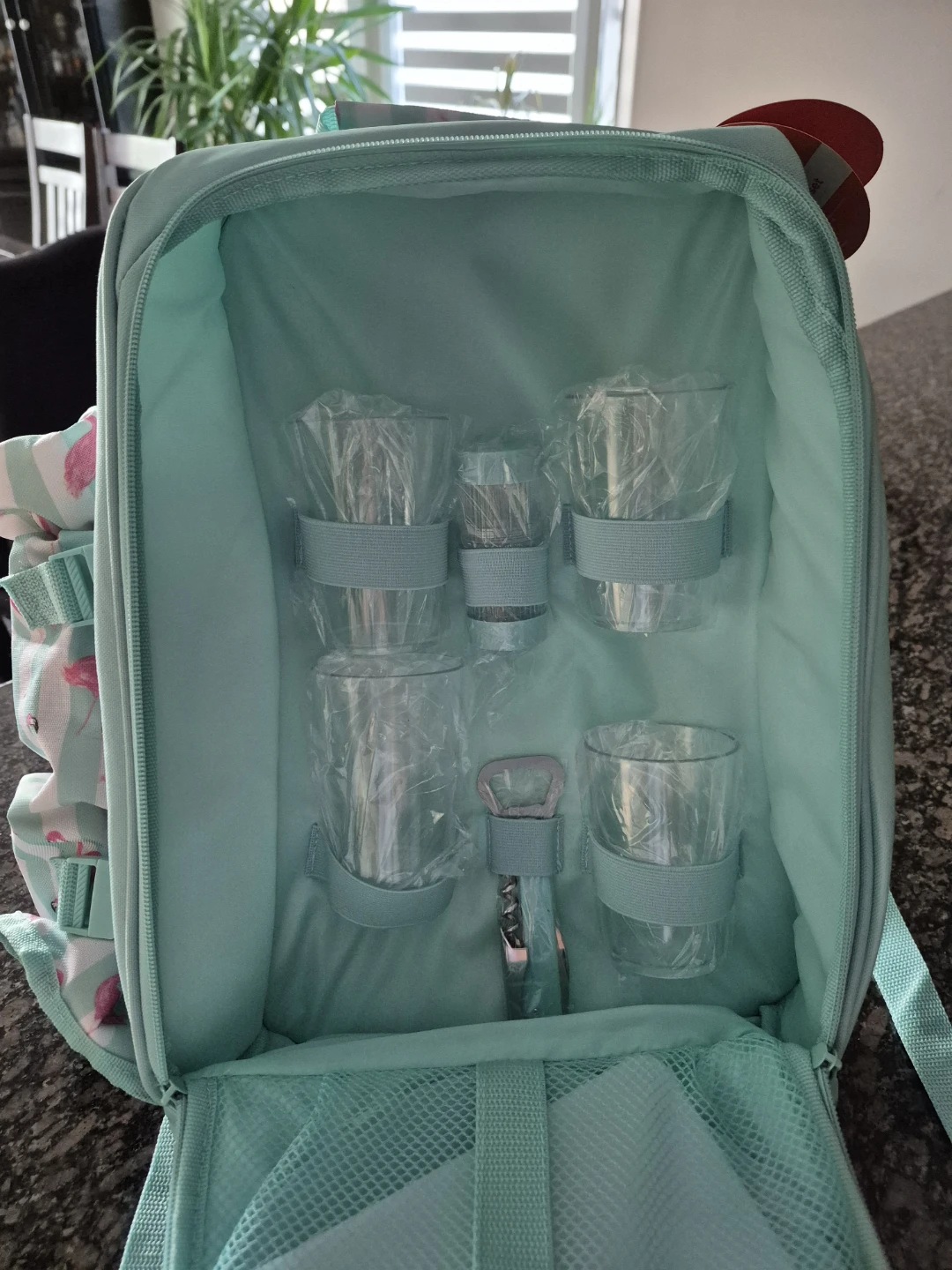 Brand new Flamingo Picnic Backpack - photo 4