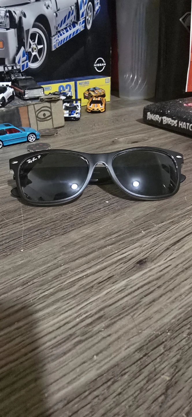 Ray-Ban Sunglasses with Case and Cloth