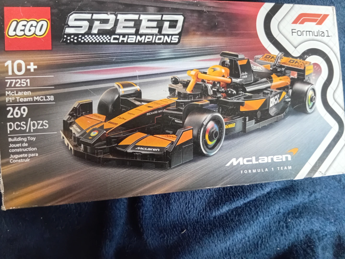 LEGO Speed Champions McLaren F1 Team MCL38 Set 77251 - photo 2