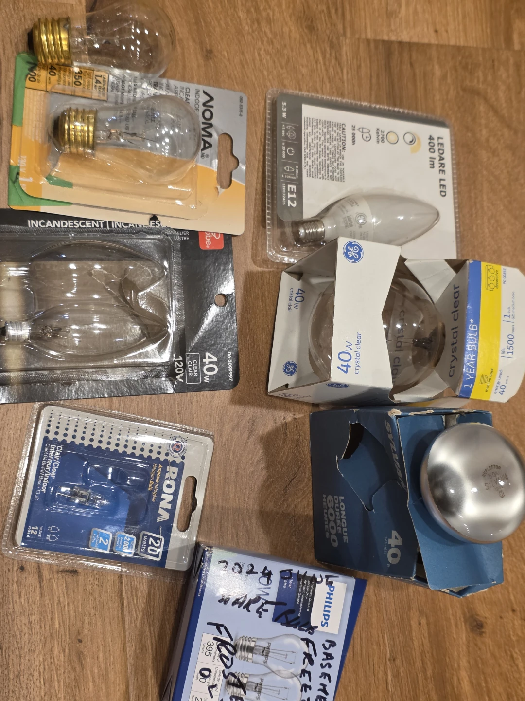 Assorted Light Bulbs (40W, LED) - photo 4