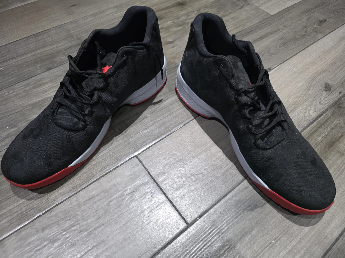 Size 18 - Jordan Men's Black & Red Athletic Shoes - photo 2