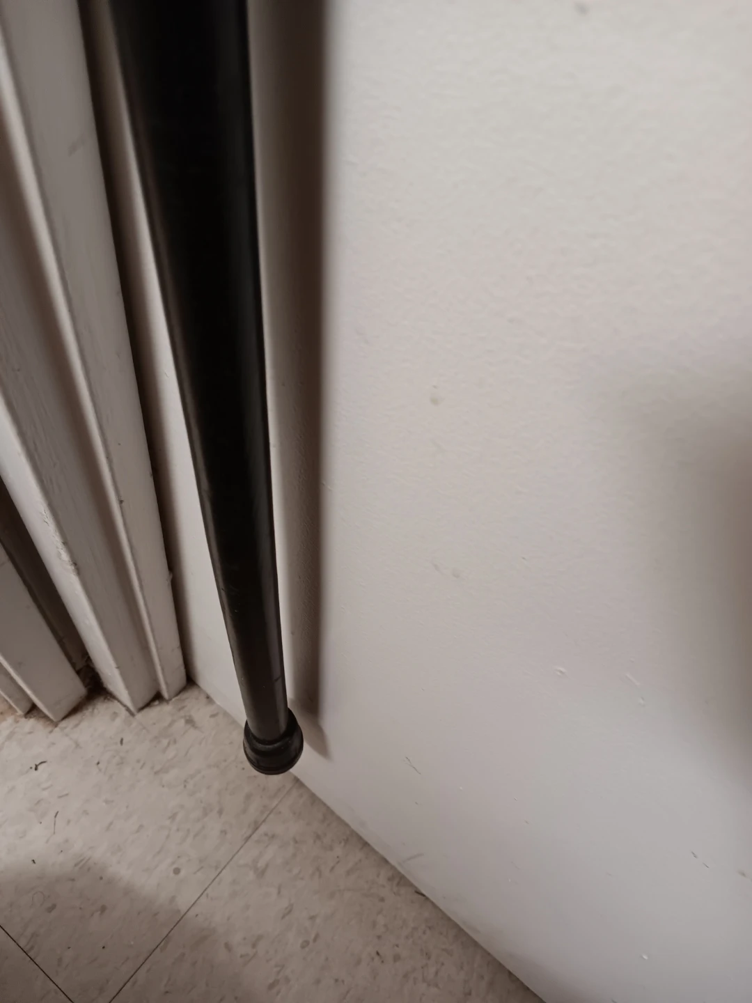 Black walking cane - photo 2