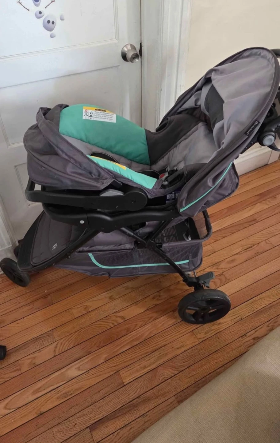 Baby Trend Infant Car Seat and Stroller Combo