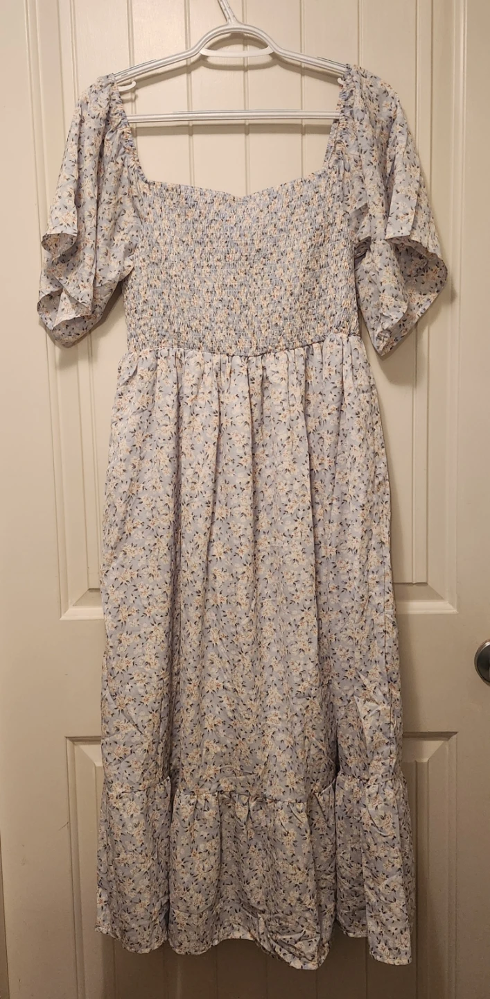 Floral Maternity Smocked Dress - photo 4