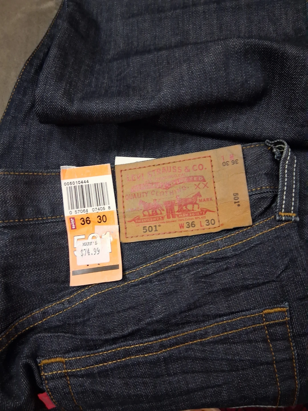 Levi's 501 Jeans 36x30 - photo 2
