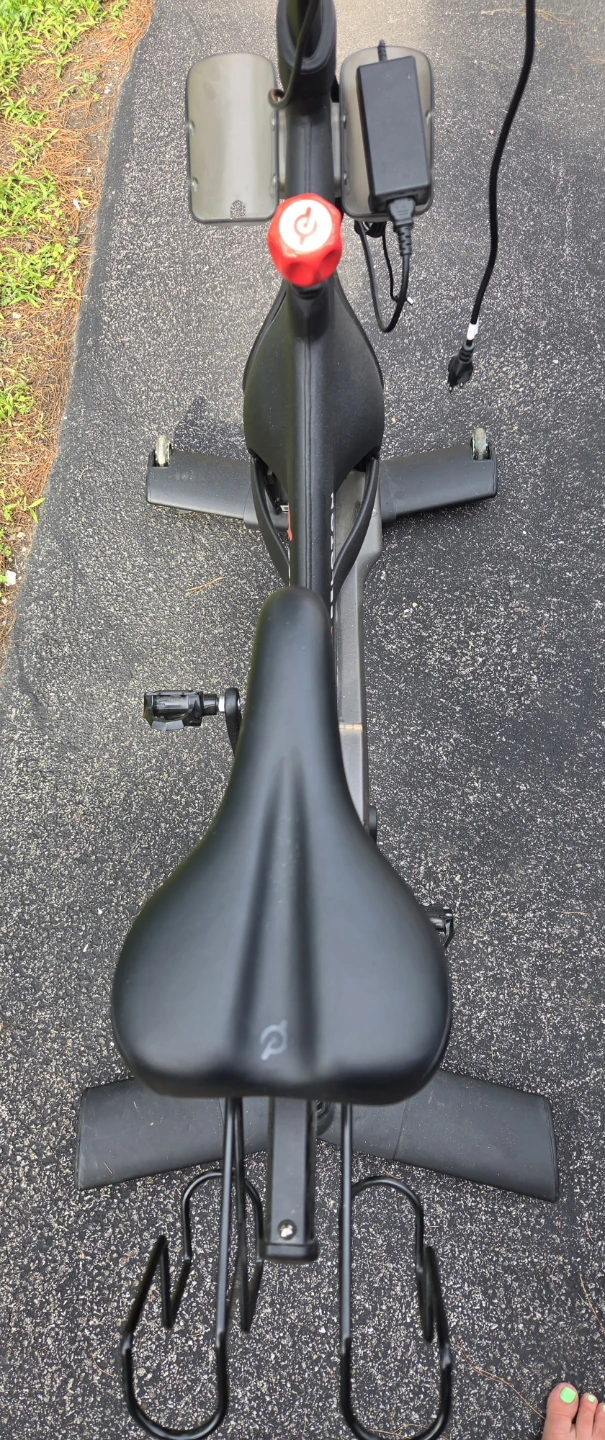 Like New Peloton Bike - photo 5